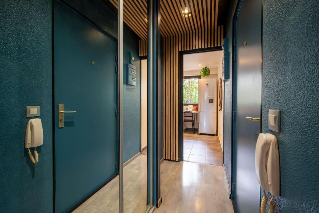 Air-Conditioned Apartment With Private Parking Marseilles Exterior foto