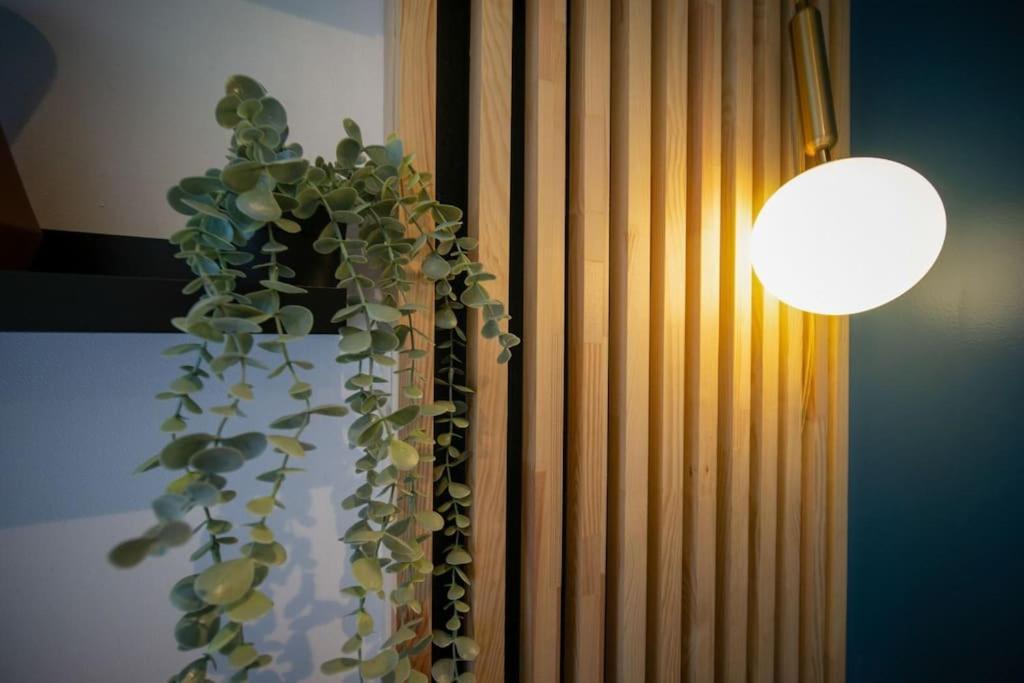 Air-Conditioned Apartment With Private Parking Marseilles Exterior foto